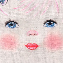 visage de poupée en tissu